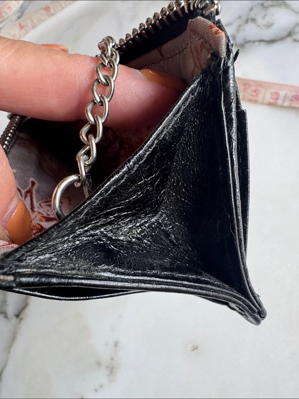 HOBO International Kai Black Leather Zip Card Case Keychain Coin ID Card Wallet